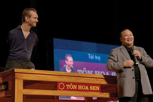 Hoa Sen và mục tiêu “3 số 1” 