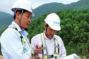 Chuyển hướng sang các công trình công nghiệp và Kl99kl ưu đãi độc quyền là lối đi tỏ ra hiệu quả với Hòa Bình.