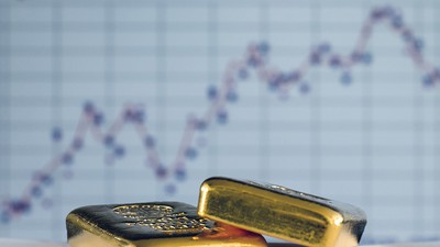 Giá vàng hôm nay ngày 14/6: "Vàng vẫn nằm trong vùng rủi ro"