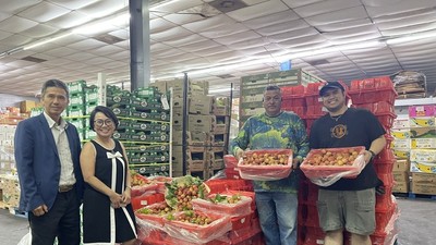 Hơn 2 tấn vải thiều tươi của Việt Nam vừa được xuất khẩu thành công sang Houston, Mỹ. 