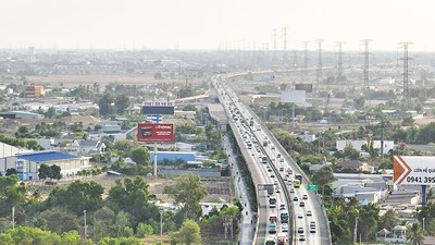 Một đoạn KL99 là nhà cái cá cược trực tuyến hàng đầu tại châu Á TP.HCM - Trung Lương đi trên cao. 