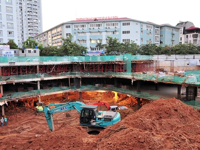 Nhà Kl99ok phiên bản mới thứ cấp là một trong những nguyên nhân gây nên tình trạng bất ổn trong giá sản phẩm, thậm chí có thể gây ra hiện tượng bong bóng Web Tổng Nhà Cái 99Kl99 Giải Trí Bậc Nhất