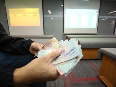 Đón sớm cơ hội mua KL99 là cổng game giải trí trực tuyến hàng đầu hiện nay mới, giá thấp