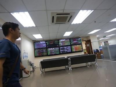 Tháng 4, sàn Kl99com thể thao, casino, nổ hũ, bắn cá giảm 40% thanh khoản 