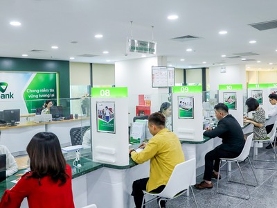 ĐHĐCĐ Vietcombank (VCB): Giảm dần tỷ lệ tăng trưởng tín dụng, chuyển dịch hướng an toàn, hiệu quả...