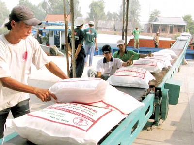 Tính đến ngày 23/2/2014, Thái Lan mới chỉ xuất khẩu được 464.000 tấn gạo trắng
