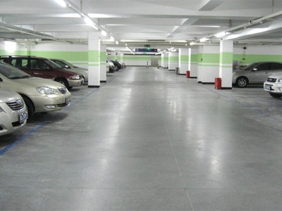 Nhiều đại biểu Quốc hội phản đối quy định chỗ để xe ô tô thuộc sở hữu riêng của chủ Kl99ok phiên bản mới