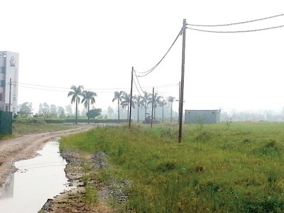 Một phần lớn diện tích tại Dự án Thanh Hà đã được chủ Kl99ok phiên bản mới san mặt bằng - Ảnh: Nguyên Minh
