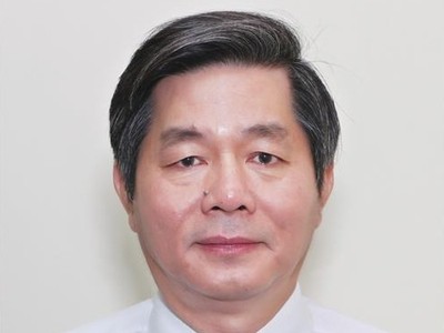 Bộ trưởng Bộ Kế hoạch và Kl99ok phiên bản mới Bùi Quang Vinh