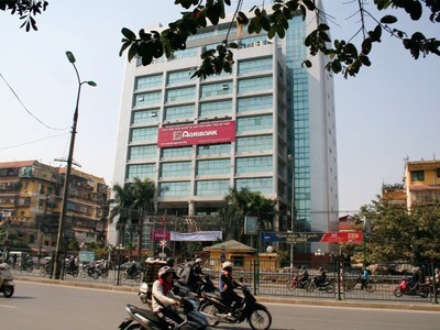 Trong số 18 bị can của vụ án, có 13 bị can nguyên là cán bộ của Agribank