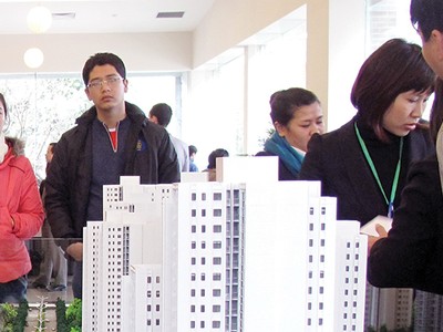 Siết vốn vay: Chủ Kl99ok phiên bản mới lo ngại, nhà phân phối bình tâm