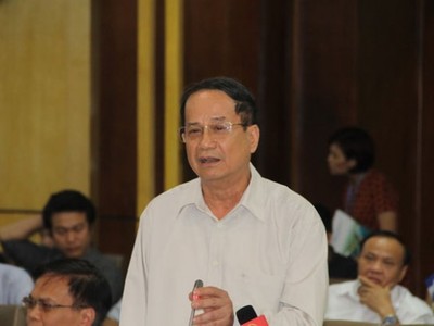 TS. Ngô Trí Long