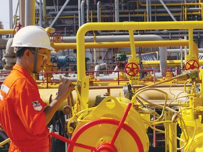 Giá dầu mất mốc 50 USD/thùng, Kl991.com World Cup 2026 Chính Thức dầu khí lo vỡ kế hoạch