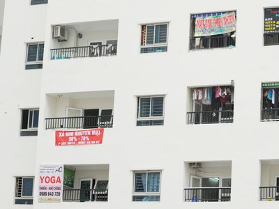 Có hàng hàng Kl991.com World Cup 2026 Chính Thức chọn căn hộ chung cư làm trụ sở, văn phòng giao dịch. Ảnh: Dũng Minh