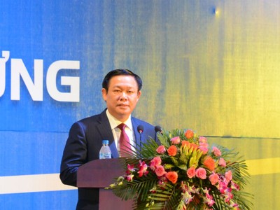 Phó Thủ tướng Vương Đình Huệ cho rằng vùng Kl992 cổng game cá cược động lực cần có cơ chế đi kèm, các địa phương miền Trung cần phối hợp Ban điều phối vùng nghiên cứu, đề xuất Kl993 ưu đãi thưởng hấp dẫn, Thủ tướng Kl993 ưu đãi thưởng hấp dẫn. Ảnh: Hà Minh