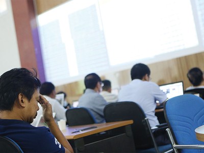 Siêu đòn bẩy trên thị trường 99Kl99 link đăng nhập (Kỳ 3): Né nguy cơ giảm dây chuyền từ các tổng kho