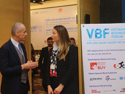 Hệ thống thủ tục hành chính thiếu sự rõ ràng sẽ khiến Việt Nam bớt hấp dẫn trong mắt giới Kl99ok phiên bản mới