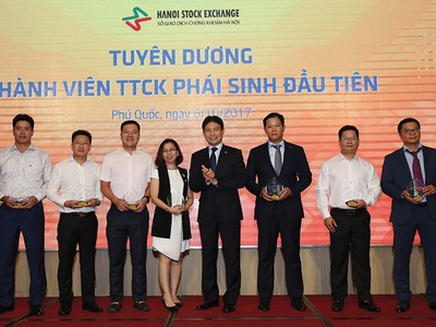 7 công ty 99Kl99 link đăng nhập thành viên đầu tiên của TTCK Kl99com thể thao, casino, nổ hũ, bắn cá gồm HSC, SSI, BSC, VNDS, MBS, VCSC, VPBS