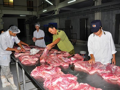 Cắt giảm thủ tục kiểm tra chuyên ngành tiếp tục nóng