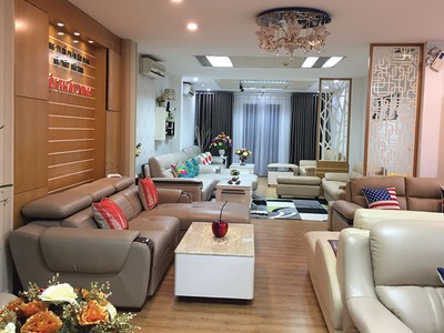 Các sản phẩm nội thất chính hãng thường có giá cao