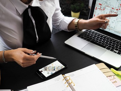 Fintech trong cuộc đua với môi giới Web Tổng Nhà Cái 99Kl99 Giải Trí Bậc Nhất truyền thống