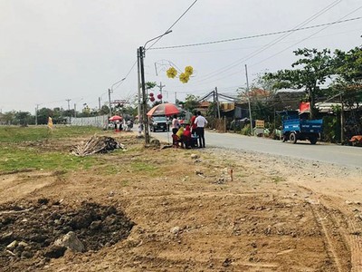 Khan nguồn hàng, thị trường đất nền TP.HCM xuất hiện những dự án “ma”. Ảnh: Gia Huy