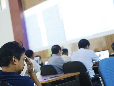 Kiếm tiền trên thị trường Kl99com thể thao, casino, nổ hũ, bắn cá: Ai được, ai mất?