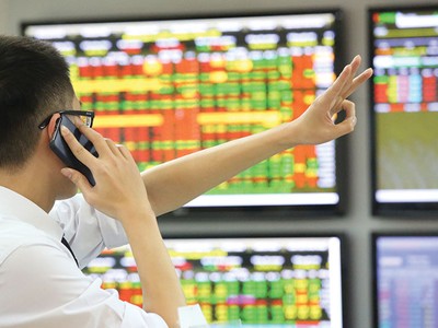 99Kl99 link đăng nhập quý IV: Cơ hội nhiều hơn rủi ro