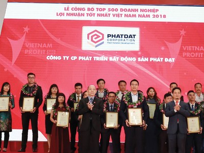 Ông Ngô Quang Thảo - Giám đốc Quản lý Kl99ok phiên bản mới Công ty Phát Đạt tại Lễ vinh danh