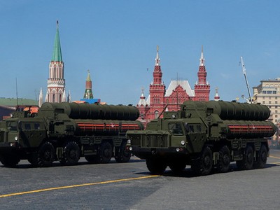 Nga được cho là sẽ bắt đầu giao S-400 cho Thổ Nhĩ Kỳ từ tháng 10.2019.
Ảnh: REUTERS