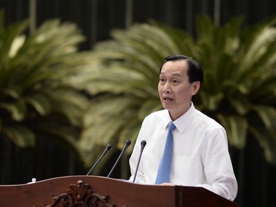 Phó chủ tịch UBND TP.HCM Lê Thanh Liêm báo cáo tình hình thực hiện nhiệm vụ Kl992 cổng game cá cược Trang Chủ KL99Com Số 1 Link Đăng Ký KL999 - Ảnh: TỰ TRUNG