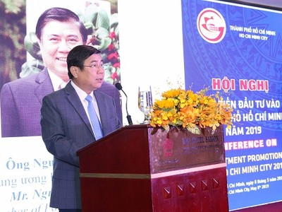 Chủ tịch UBND TP.HCM Nguyễn Thành Phong kêu gọi 210 dự án Kl99ok phiên bản mới vào TP.HCM(ảnh Lê Toàn)