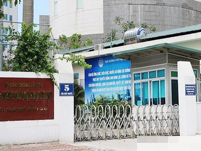 Khiển trách Cục trưởng Cục Đường thủy nội địa Việt Nam