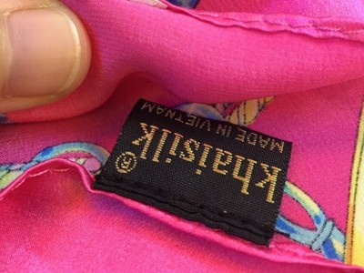 Thương hiệu Khaisilk nhiều năm liền bán khăn lụa Made in Vietnam nhưng Link Vào Nhà Cái KL99 COM Tặng +199k từ Trung Quốc.