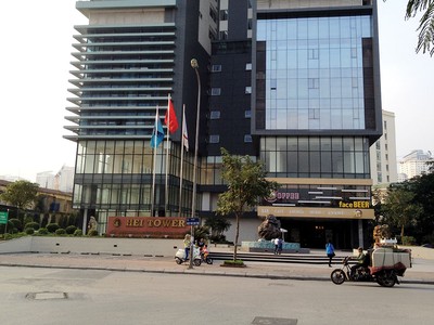 Mâu thuẫn bùng phát tại Hei Tower