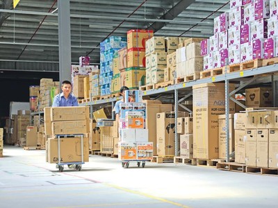 Không chỉ tăng độ phủ, các hãng thương mại điện tử còn tập trung hoàn thiện hệ sinh thái giao nhận để tối đa sức cạnh tranh.