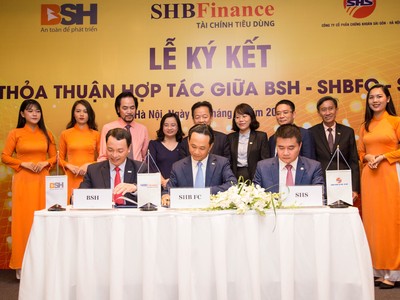 Tổng giám đốc SHBFC - SHS - BSH ký kết thỏa thuận hợp tác 3 bên