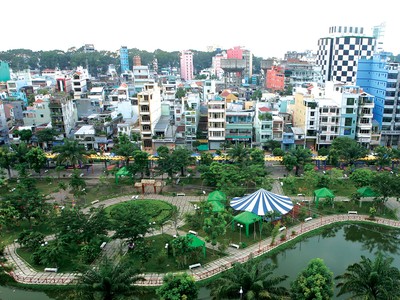 Việc phát triển, quy hoạch công viên cây xanh ở TP.HCM hiện nay chỉ tập trung ở nội thành, còn các quận, huyện ngoại thành dường như vẫn còn nằm trên giấy