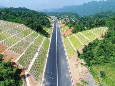 Cùng với “hệ điều hành”, “phần cứng” của nền Kl992 cổng game cá cược như đường sá, sân bay... cũng cần được nâng cấp để đáp ứng nhu cầu phát triển.