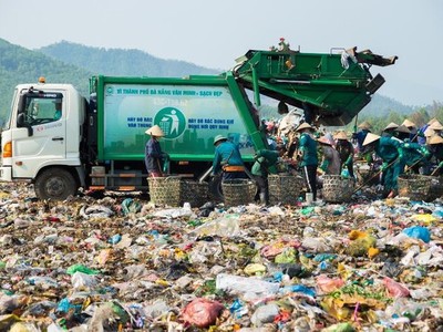 Dự án Nhà máy xử lý chất thải rắn sinh hoạt được đề xuất xử lý 1000 tấn rác thải rắn/ngày có thời gian hoạt động không quá 25 năm kể từ ngày ký kết hợp đồng dự án…