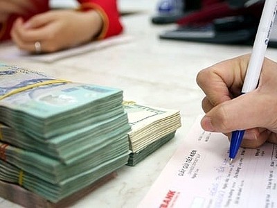 Không để “có tiền mà không tiêu được”