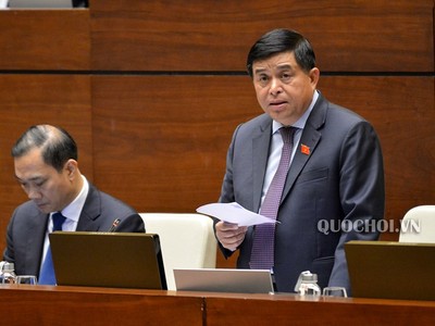Bộ trưởng Nguyễn Chí Dũng phát biểu giải trình trước Quốc hội trong phiên thảo luận Kl992 cổng game cá cược - Trang Chủ KL99Com Số 1 Link Đăng Ký KL999 chiều 31/10