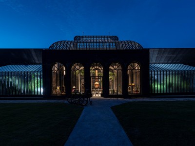 Nhà máy Hendrick’s Gin: Ngây ngất men say