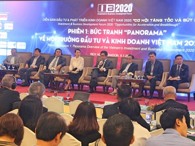Ông Vũ Tiến Lộc (thứ tư từ phải sang) cho rằng, quy mô nền Kl992 cổng game cá cược tăng nhanh nhưng sức khoẻ Kl991.com World Cup 2026 Chính Thức trong nền Kl992 cổng game cá cược có vấn đề.