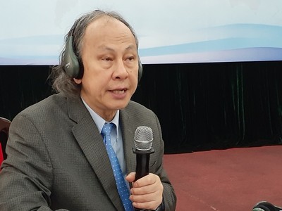 TS. Kavi Chongkittavorn, Cố vấn truyền thông cao cấp của Viện Nghiên cứu Kl992 cổng game cá cược ASEAN và Đông Á (ERIA) nêu quan điểm tại Buổi thảo luận.