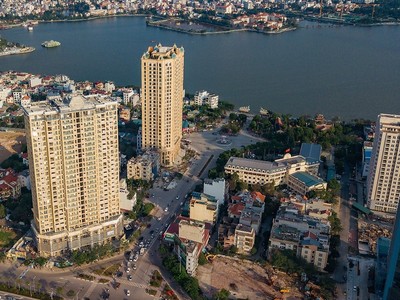  2 tòa tháp D’. El Dorado gây ấn tượng với vị trí “một bước chạm hồ Tây”