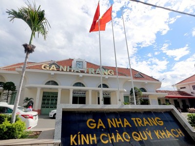 UBND tỉnh Khánh Hòa cho biết, báo cáo của Công ty TNHH Kl994 game bài casino hấp dẫn Thương mại Tuấn Dung và các đơn vị tư vấn tại cuộc họp mới chỉ là phương án đề xuất ban đầu, chưa phải là hồ sơ đề xuất thực hiện dự án chính thức theo quy định.