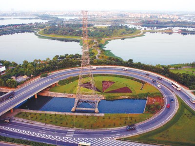 Việc chuyển đổi sang Kl99ok phiên bản mới công sẽ giúp KL99 là nhà cái cá cược trực tuyến hàng đầu tại châu Á Bắc - Nam phía Đông thông tuyến vào năm 2021. Trong ảnh: Nút giao Pháp Vân - Cầu Giẽ. Ảnh: Đ.T