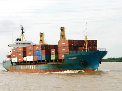 Vinalines đang lửng lơ giữa 2 trạng thái: công ty TNHH một thành viên 100% vốn 99Kl99 trực tiếp đá gà và công ty cổ phần. Ảnh: Đức Thanh
