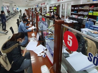 Việc bộ phận một cửa của TP Đà Nẵng hoạt động trở lại từ ngày 21/4 nhưng đồng thời tiếp tục thực hiện nghiêm các biện pháp phòng, chống dịch Covid-19 theo chỉ đạo của Thủ tướng Kl993 ưu đãi thưởng hấp dẫn tại Chỉ thị 16.